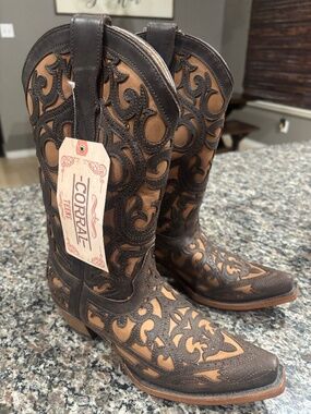 Teen Corral boots